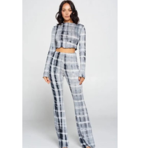 NWT Blue White Tie Dyed Long Sleeve Cropped Top & Pants Cry Me a River Coord SET - Picture 2 of 3